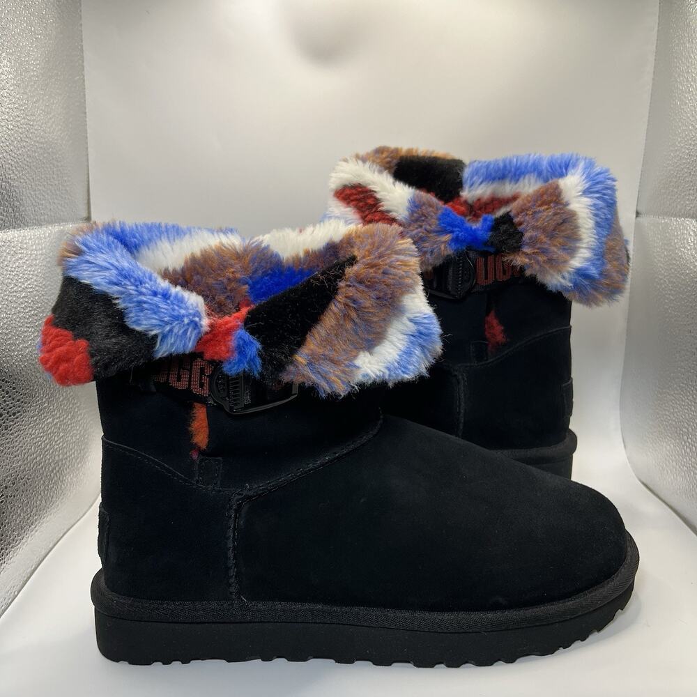 UGG Bailey Buckle Cali Collage Boots Women's 8 Black Suede 1122720 EUC